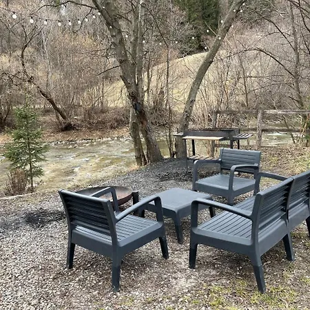 Apartment River House