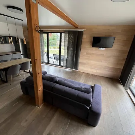 River House * Lazeshchyna