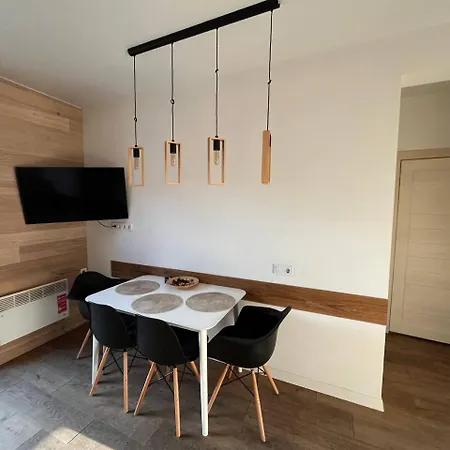 River House Apartment Lazeshchyna