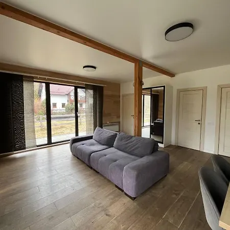 River House Apartman