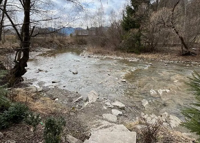 Apartman River House