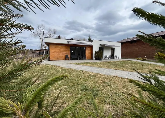 River House Apartman *